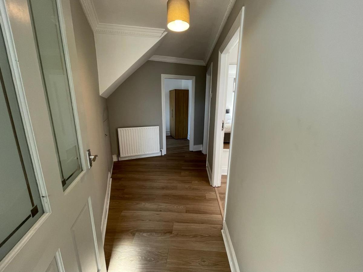 Huge Serviced Apartment With Free Parking Jesmond Zewnętrze zdjęcie